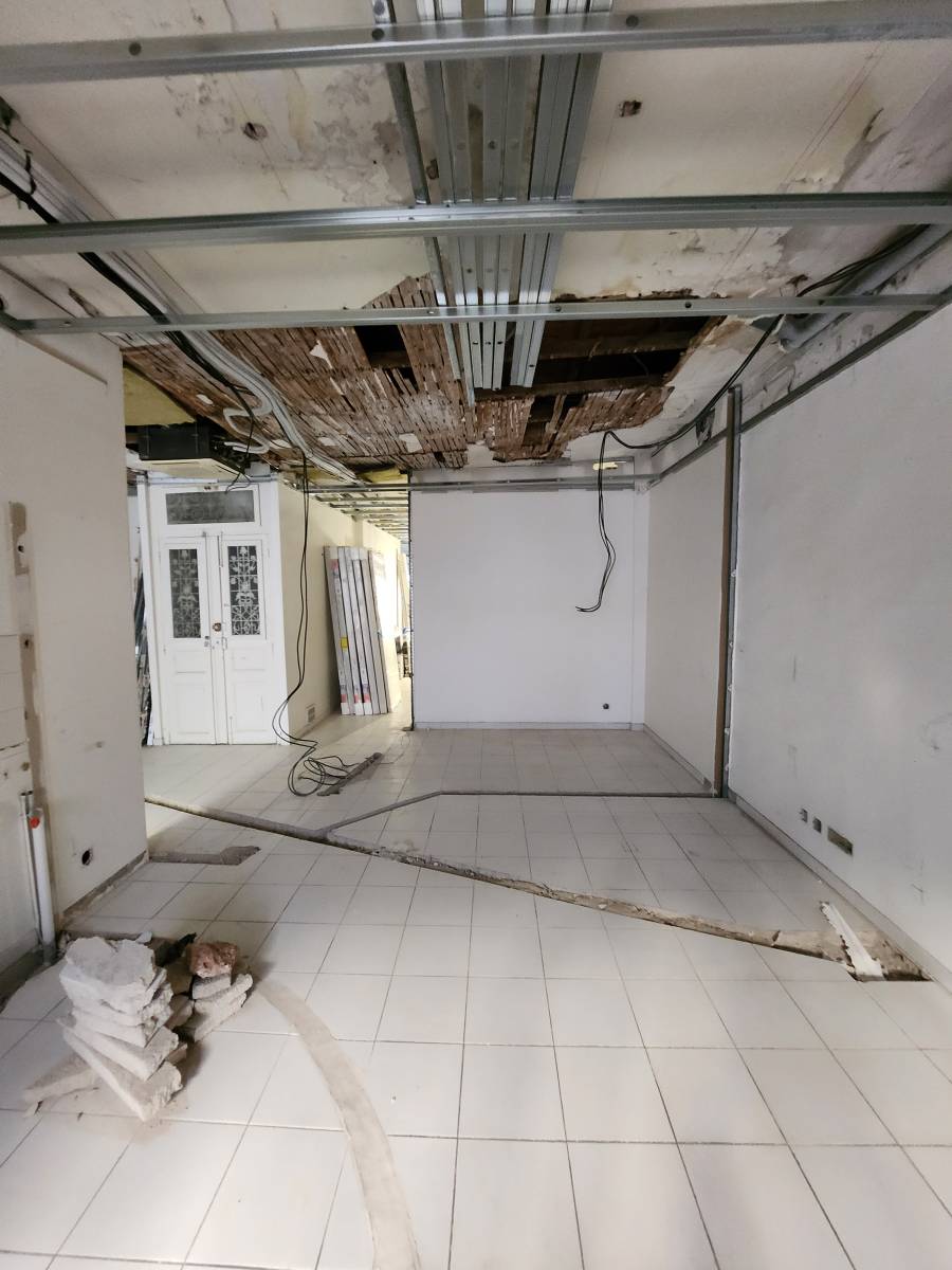 Rénovation d'une cuisine dans un studio en centre ville de Sète 34200 dans l'Hérault