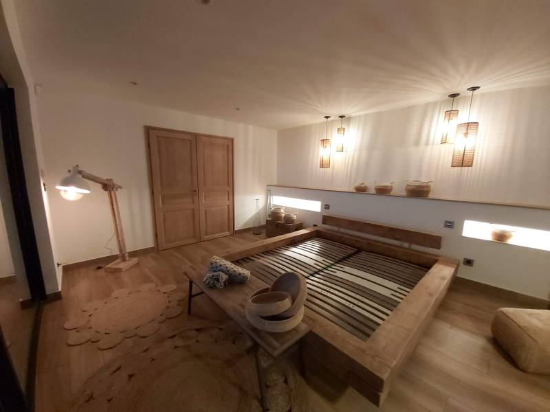 Installation de mobilier dans une villa à Marseillan près de Agde 34300 