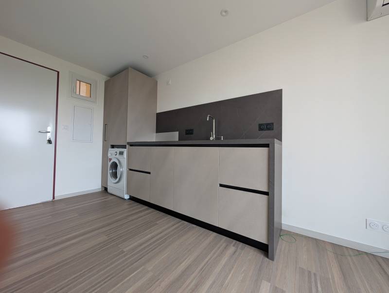 Cuisine équipée dans un studio à Agde proche de Sète 34200