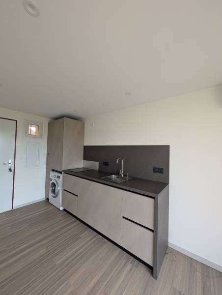 Cuisine équipée dans un studio proche de Sète 34200