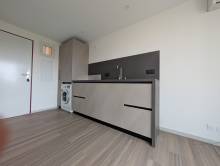 Notre zone d'activité pour ce service Rénovation complète et agencement sur-mesure d’une cuisine équipée familiale moderne, fonctionnelle et conviviale avec mobilier personnalisé à